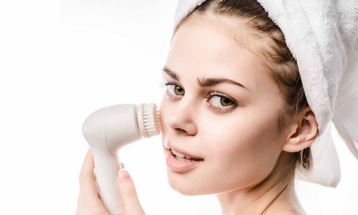 Uzun Süre Aynı Kozmetikleri Kullanmayın