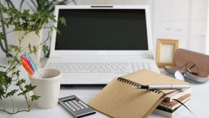 Ofis Malzemeleri Mikrop Yuvası