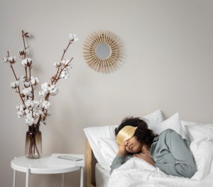 Gece Neden Terliyoruz