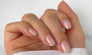 Güzel Eller Bakımlı Tırnaklarda Saklı