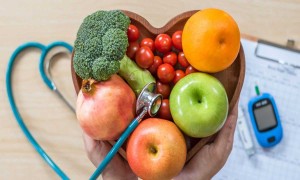 Şeker Hastaları Hangi Meyveleri Yiyebilir?